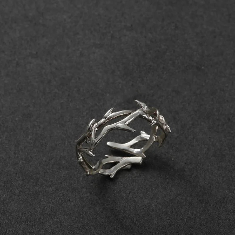 Vintage Thorn Signet Ring