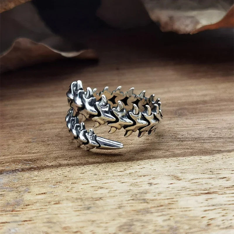 Gothic Spine Band Ring