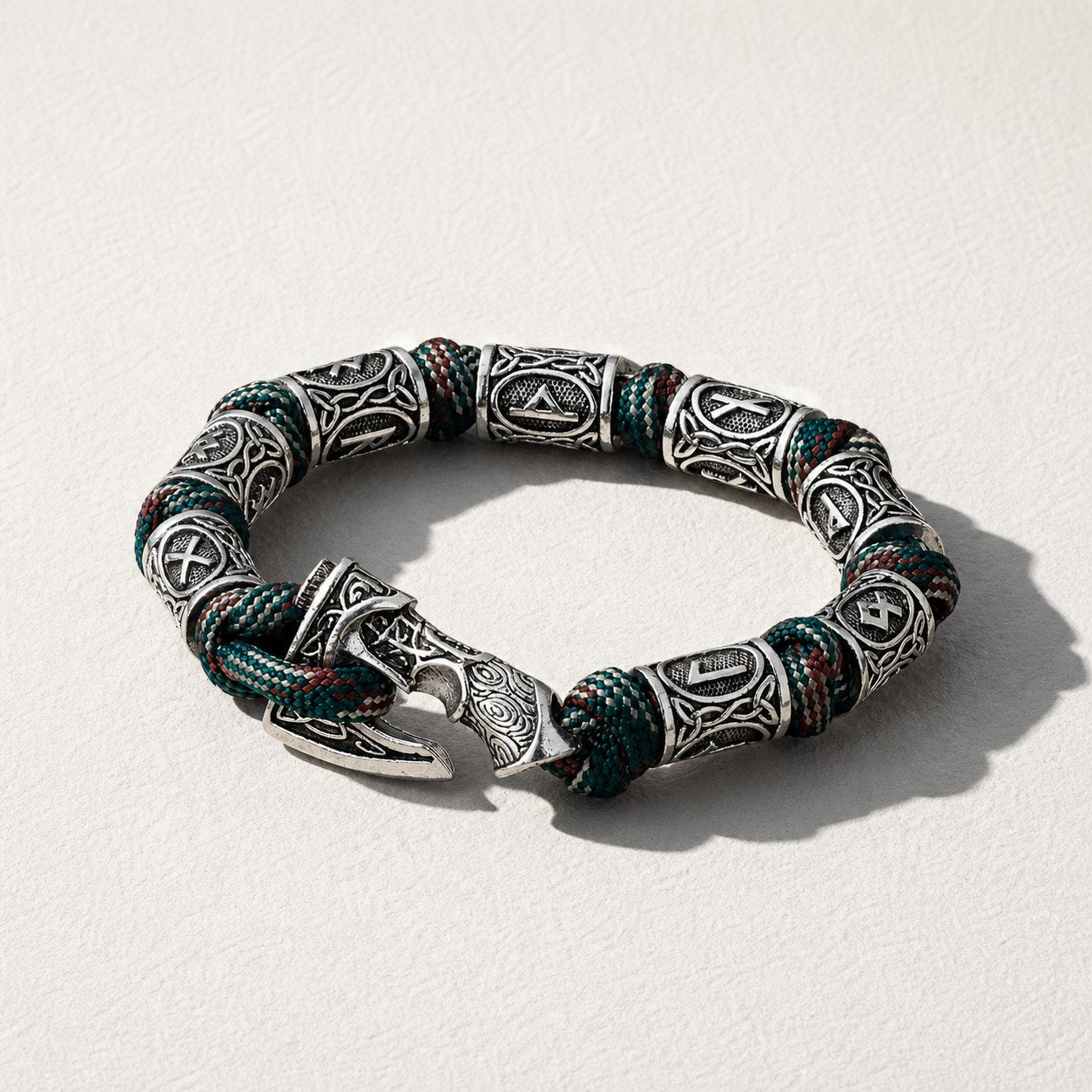 Viking Axe Paracord Wrap Bracelet — Camouflage Green — Drokt